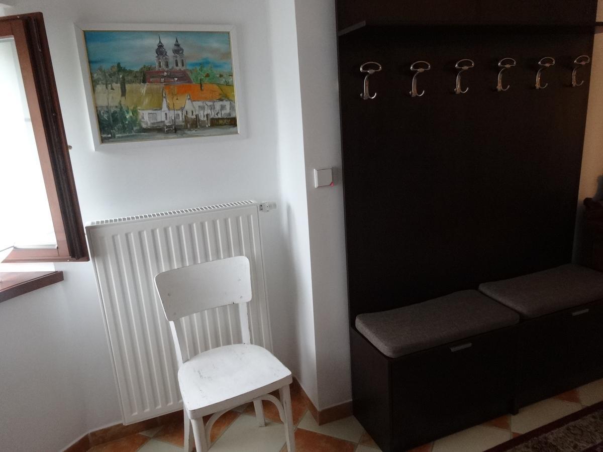 Laszlo Apartman Apartment Tihany Exterior photo